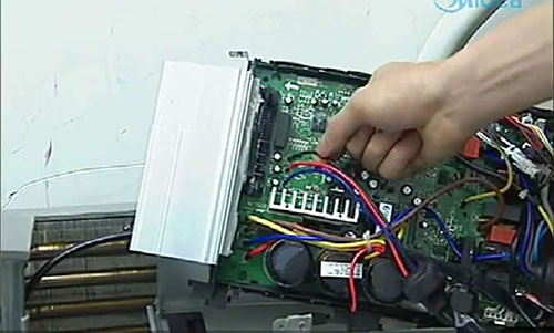 栖霞美的空调电话是多少